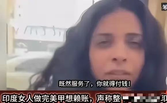 克拉克加公开赛穿球衣遭嘘仍抓鸟