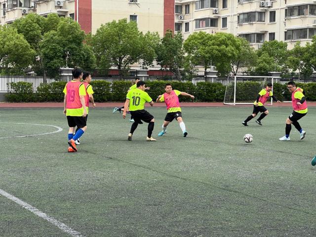 尼克斯愿超税留夺冠功臣罗宾逊