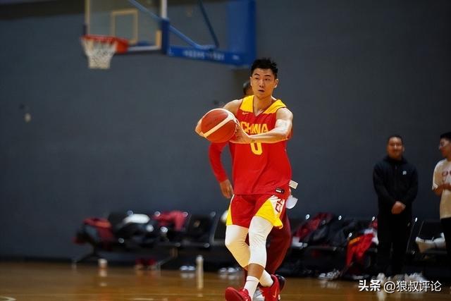 文班19+14+5封盖，哈珀比肩2传奇带不动双枪，马刺1
