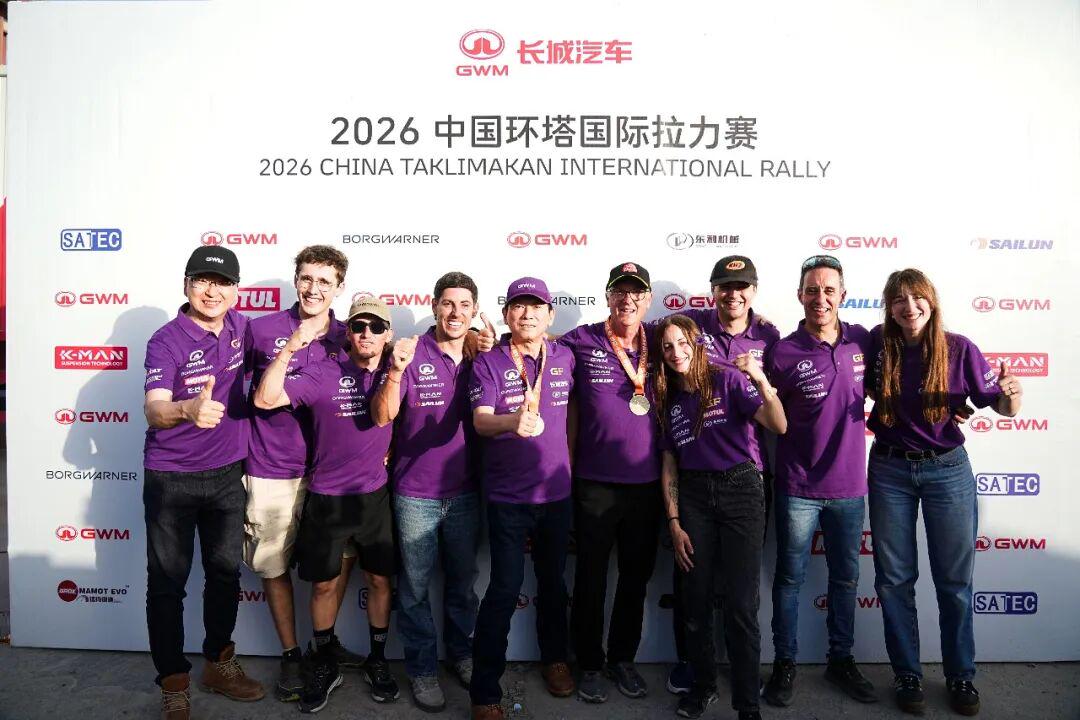 库里发文祝贺前助教布朗：尼克斯53年首冠背后的师徒情