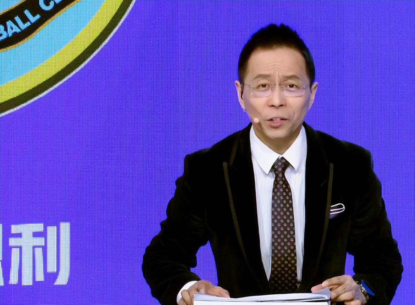 斯普利特接任公牛主帅，开拓者时代落幕