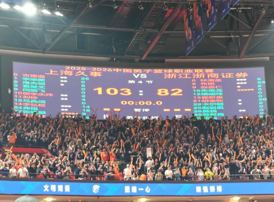 3年5100万！加盟东部第一！快船分崩离析