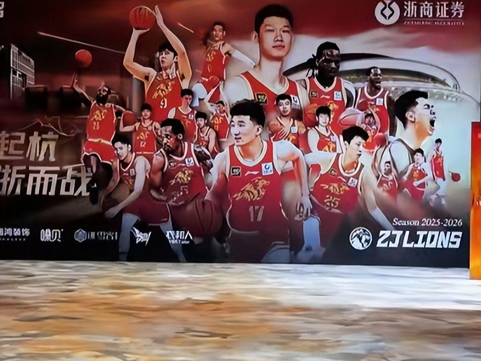 Sidery：鹈鹕对特雷